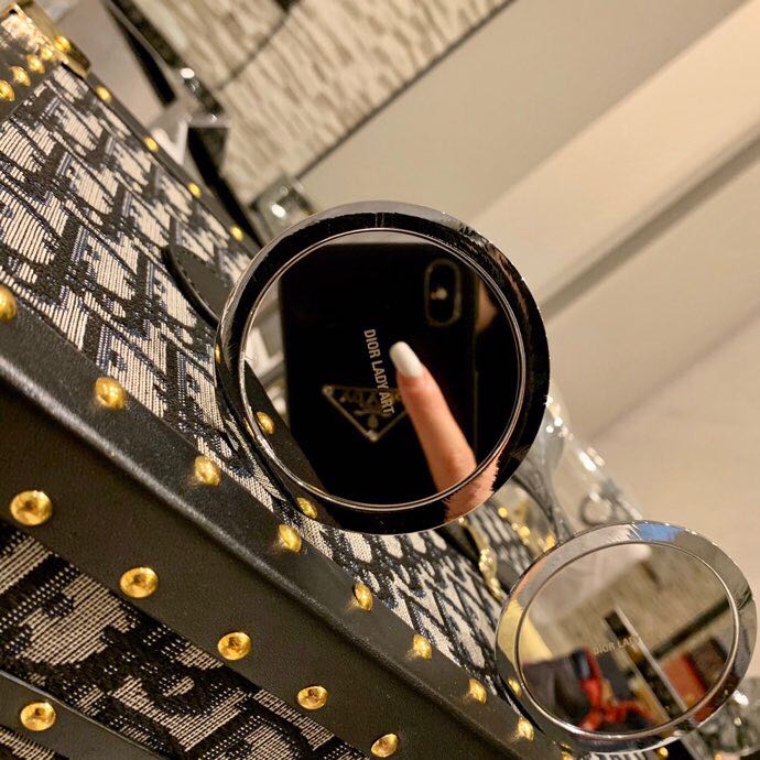 Dior Red Wine Glass - DopestKickz