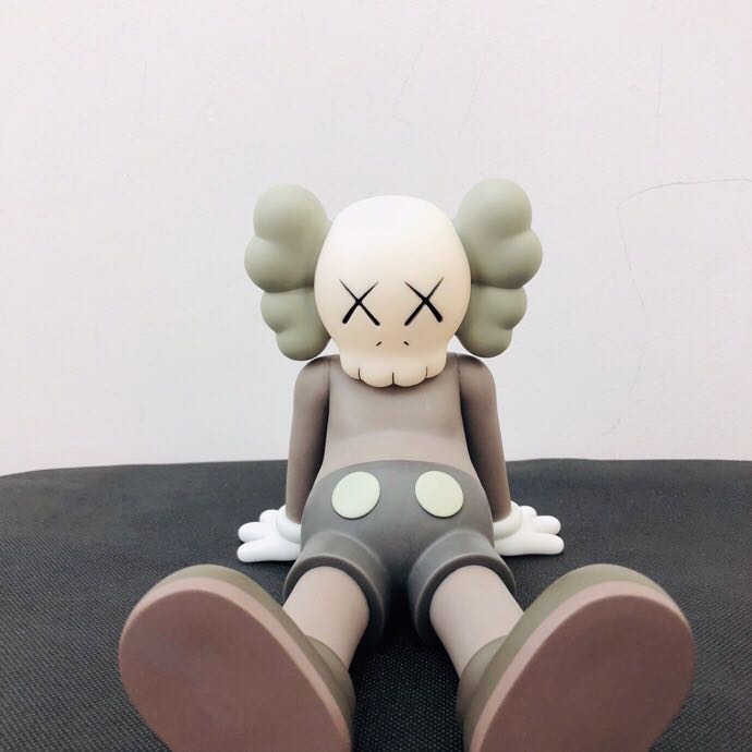 Holiday Taipei Companion - DopestKickz