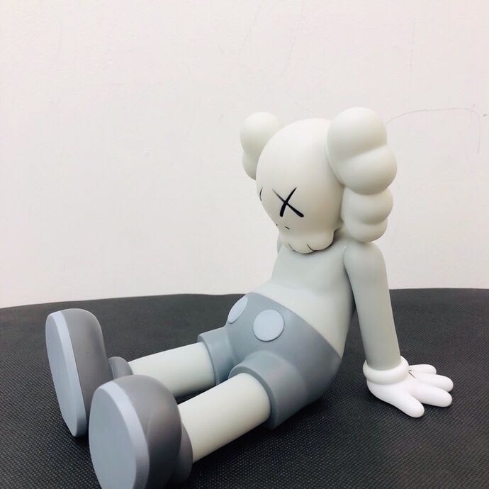 Holiday Taipei Companion - DopestKickz