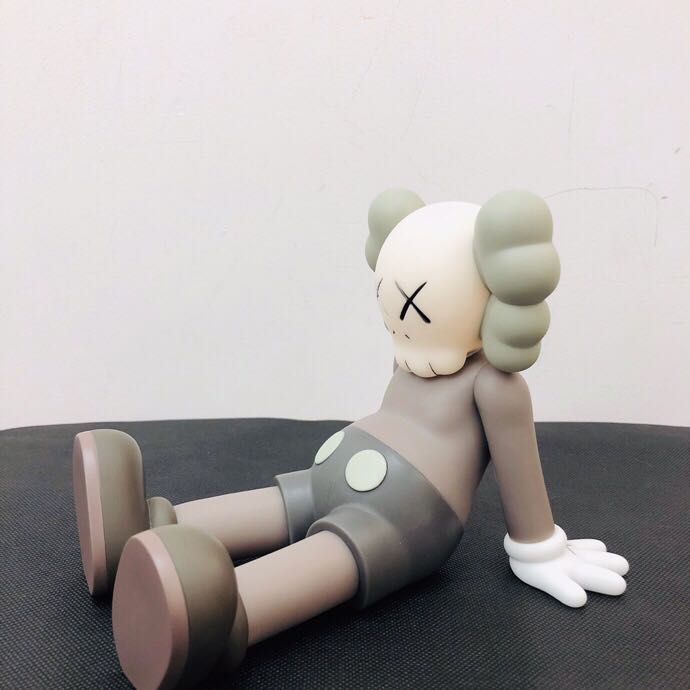 Holiday Taipei Companion - DopestKickz