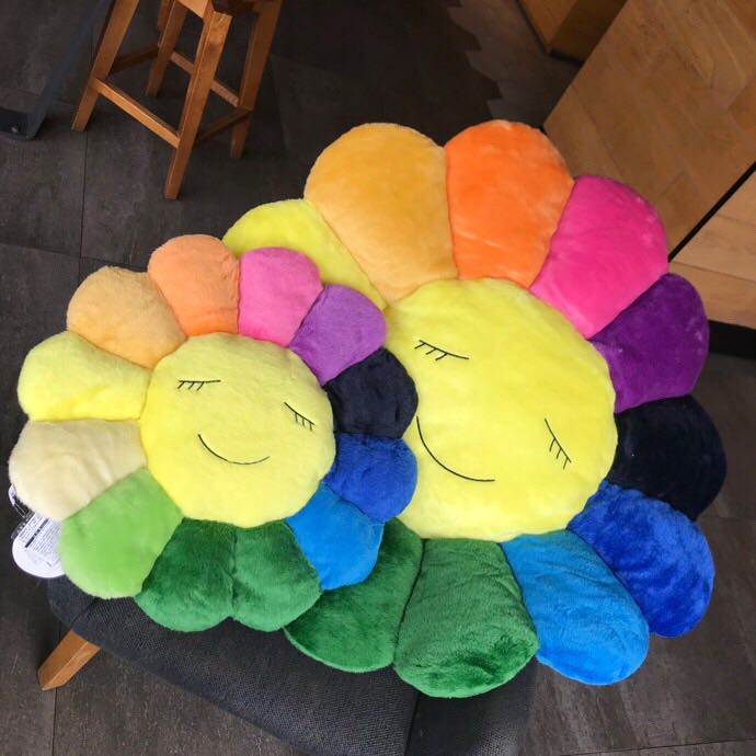 Takashi Murakami Smile On Rainbow Flower Plush Toys （Small / 60cm） - DopestKickz