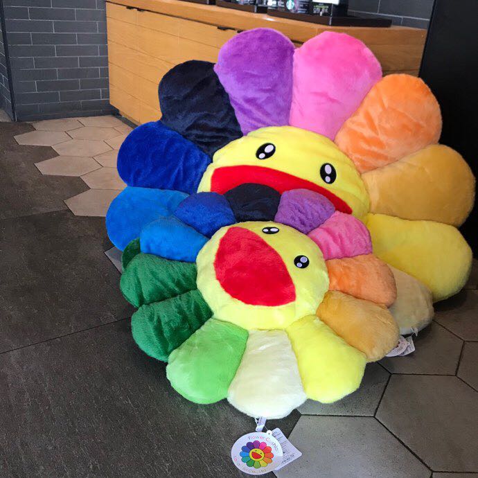 Takashi Murakami Smile On Rainbow Flower Plush Toys （Small / 60cm） - DopestKickz