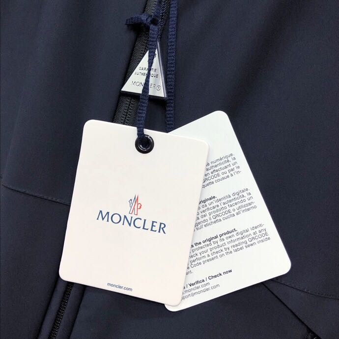 Moncler Hooded Lightweight Down Jacket - DopestKickz