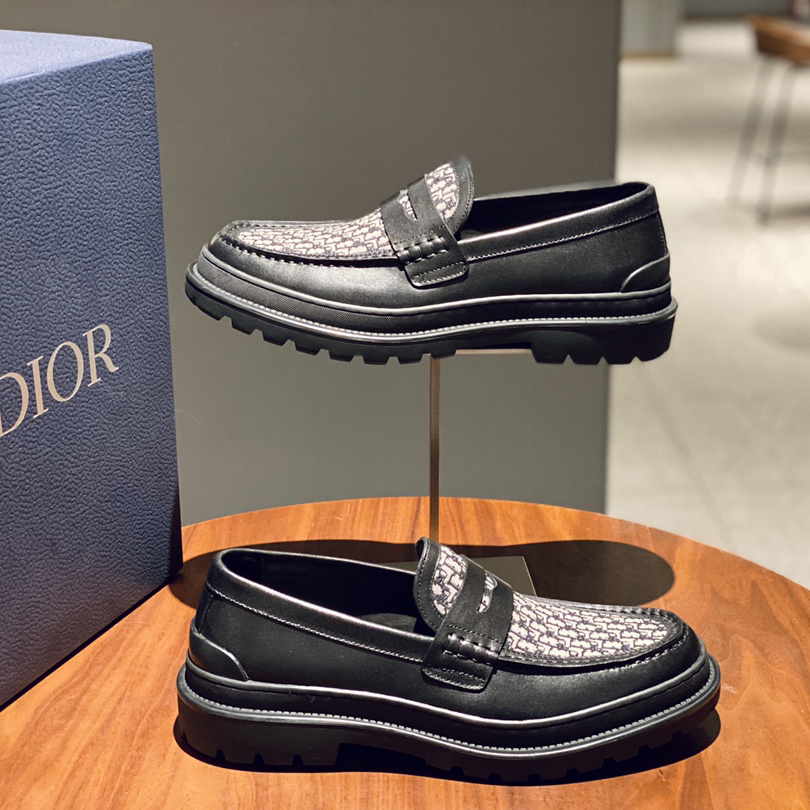 Dior  Oblique Explorer Loafer - DopestKickz