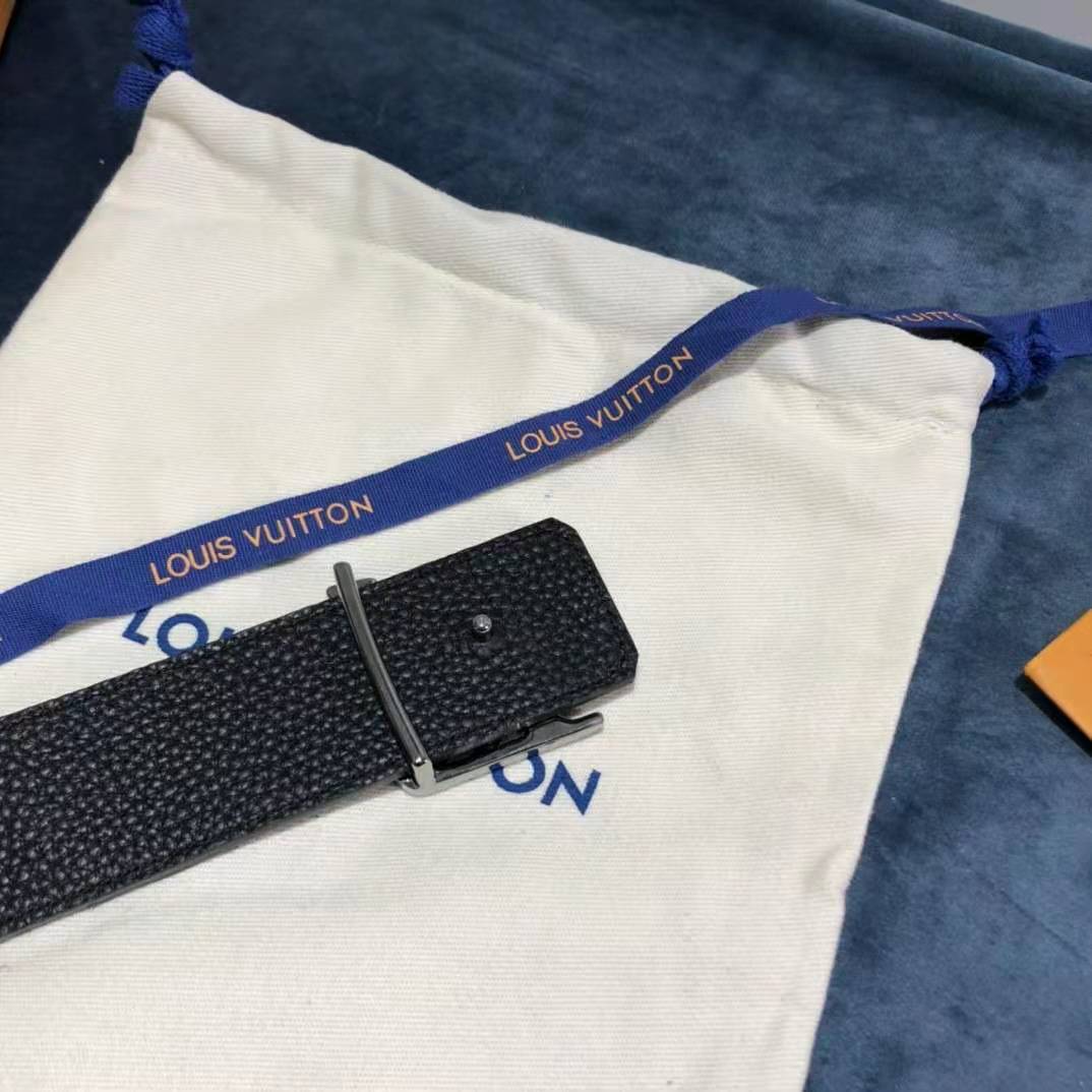 Louis Vuitton Carton Black Belt 40MM - DopestKickz