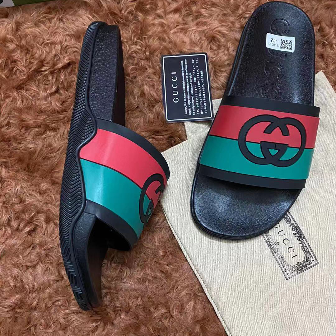 Gucci Men's Interlocking G Slide Sandal - DopestKickz