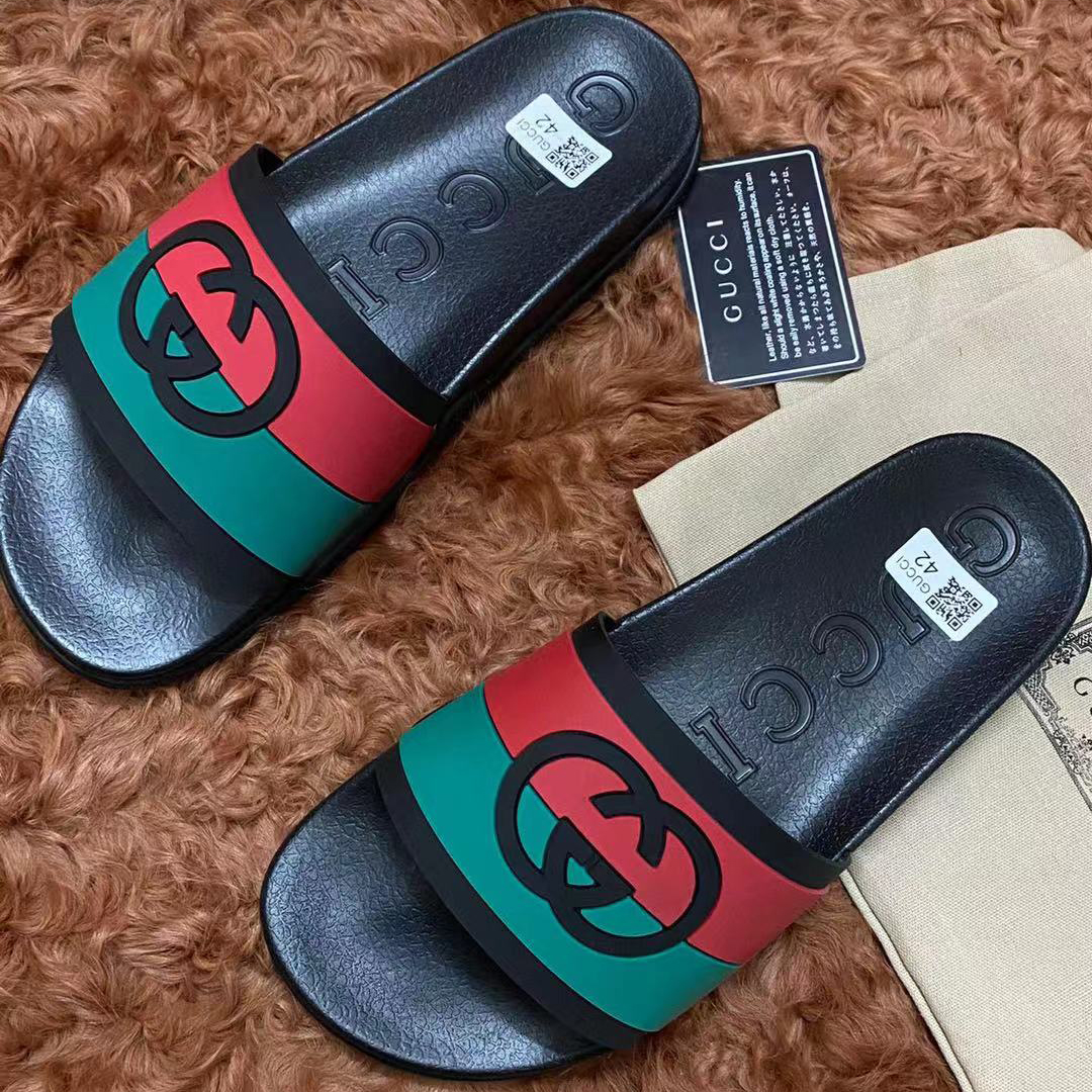 Gucci Men's Interlocking G Slide Sandal - DopestKickz