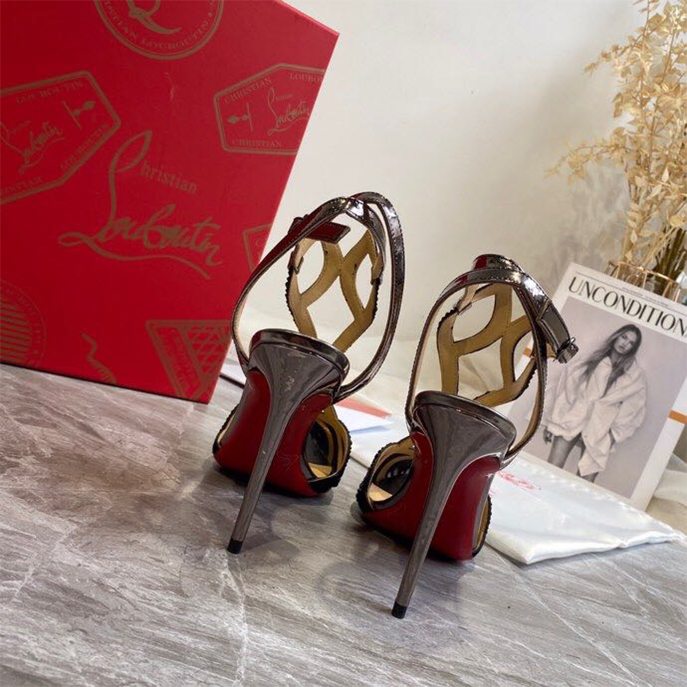 Christian Louboutin Double L Pump Strass 10CM - DopestKickz