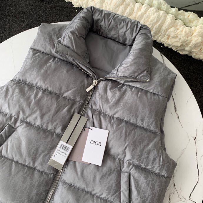 Dior Oblique Down Vest - DopestKickz