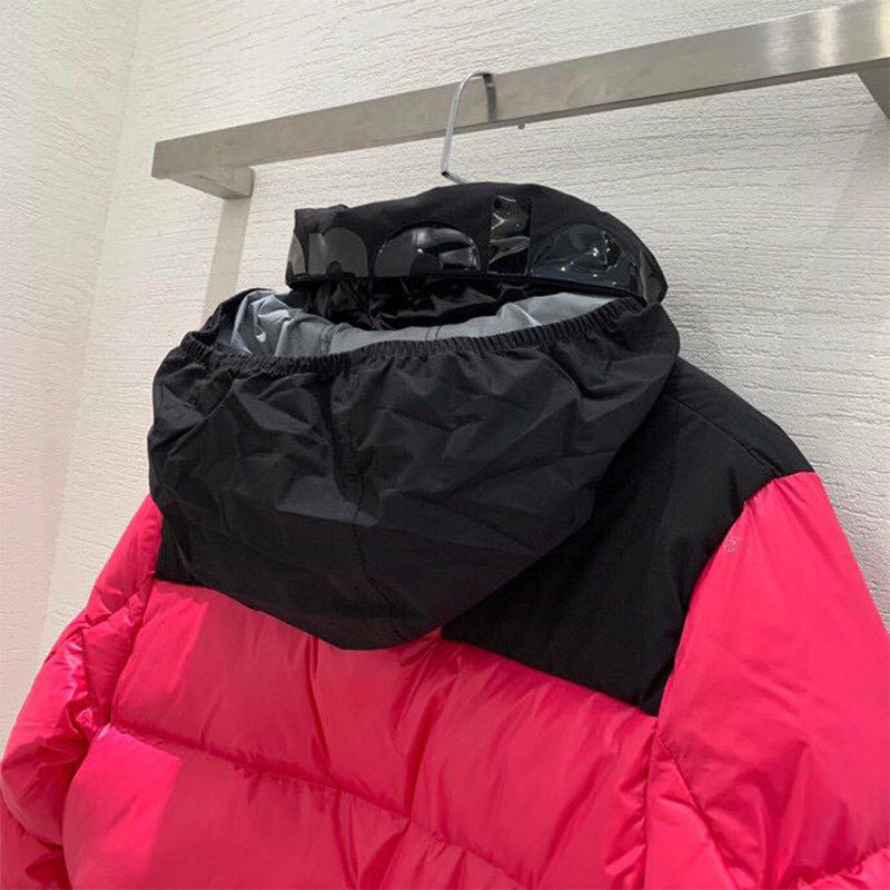 Moncler  Jasione Short Down Jacket In Bubblegum Pink - DopestKickz