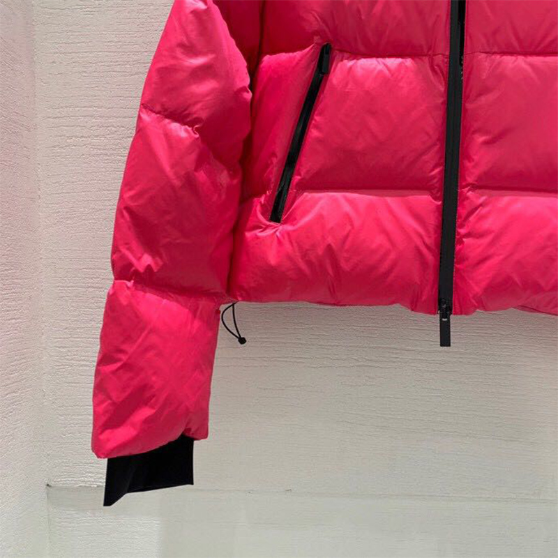 Moncler  Jasione Short Down Jacket In Bubblegum Pink - DopestKickz