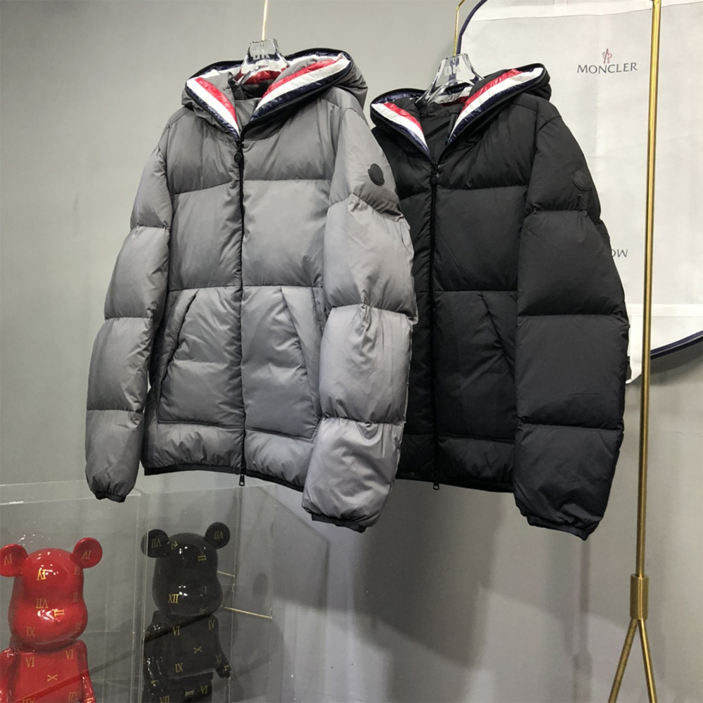 Moncler Short Down Jacket - DopestKickz