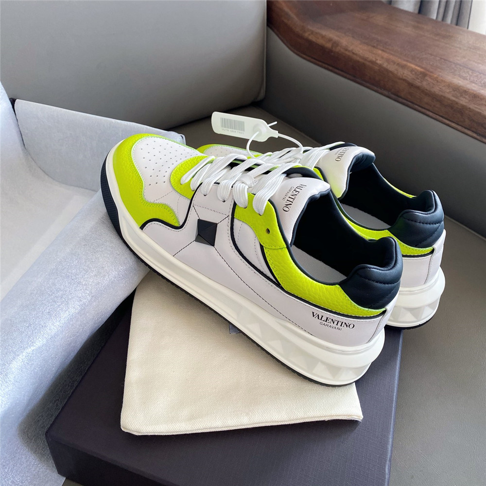 Valenti  Garavani One Stud Low-Top Sneaker In Nappa - DopestKickz