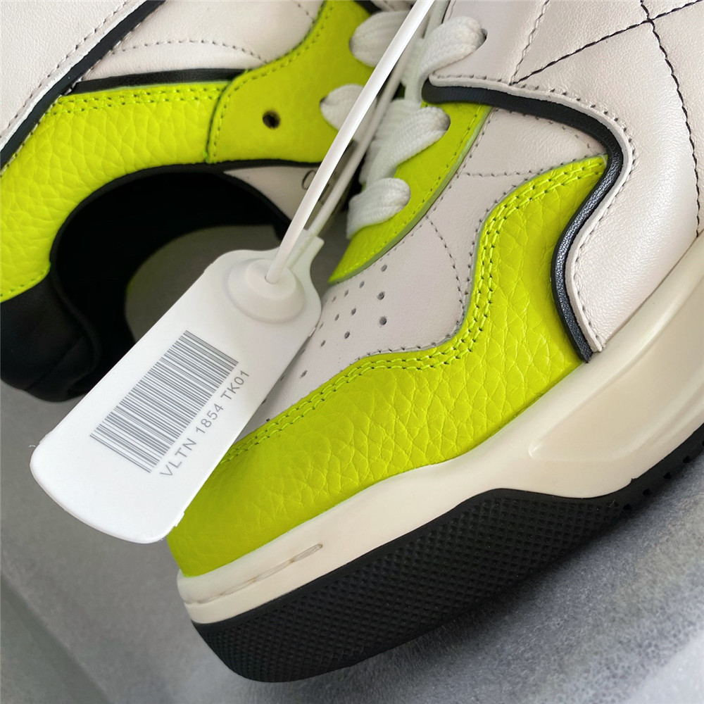 Valenti  Garavani One Stud Low-Top Sneaker In Nappa - DopestKickz