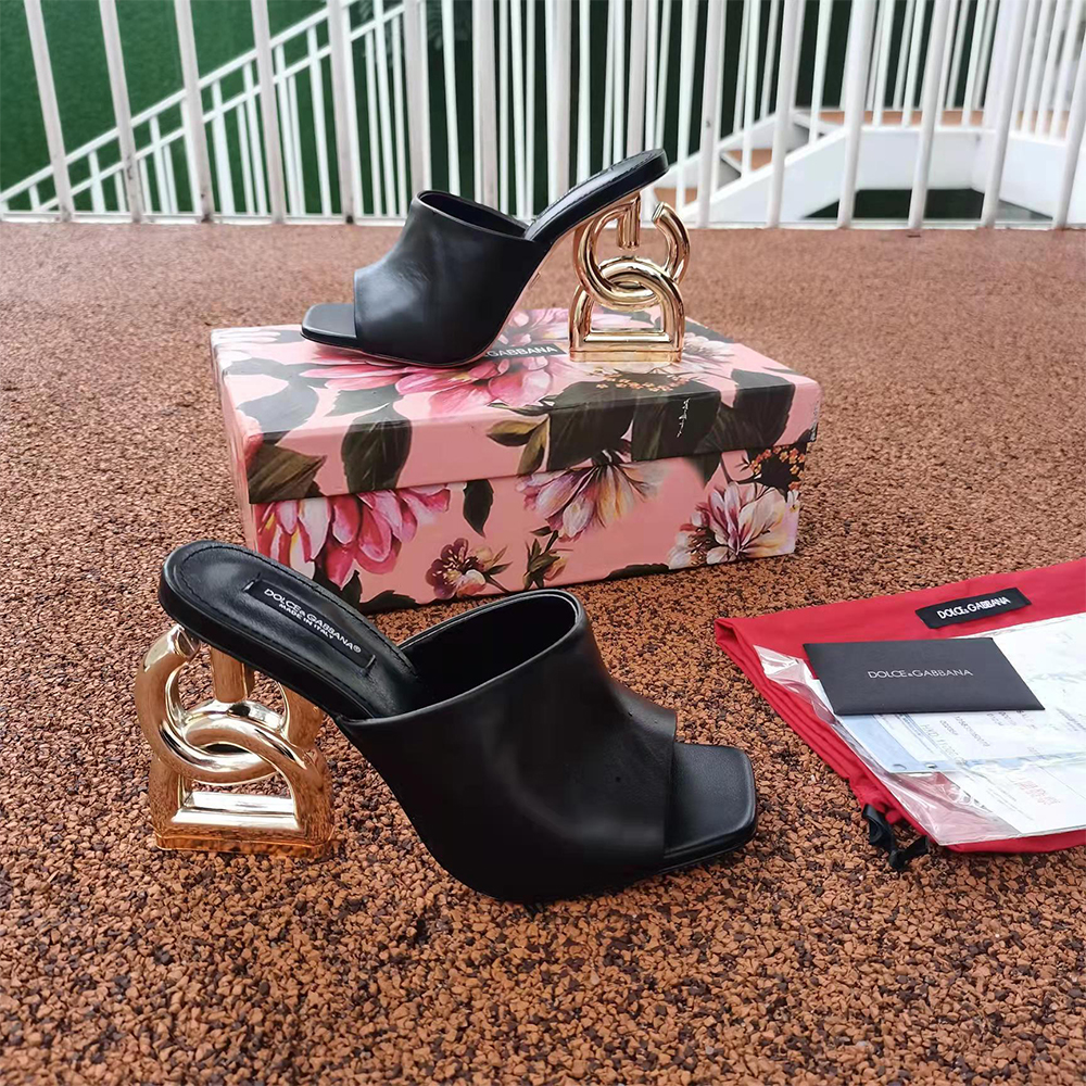 Dolce & Gabbana Down-padded Mules - DopestKickz