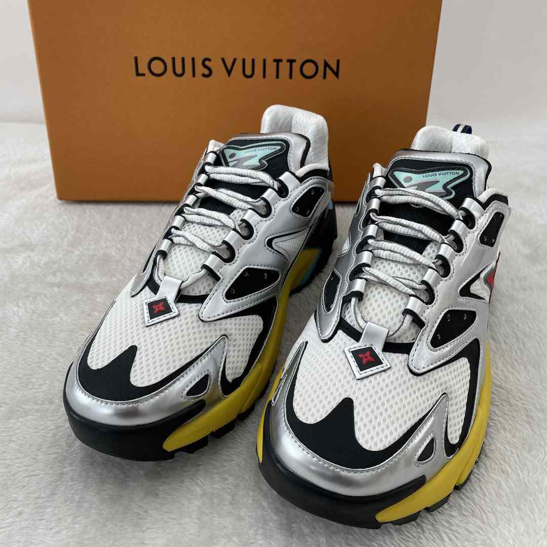Louis Vuitton Runner Tatic Sneaker(Upon UK Size) - DopestKickz
