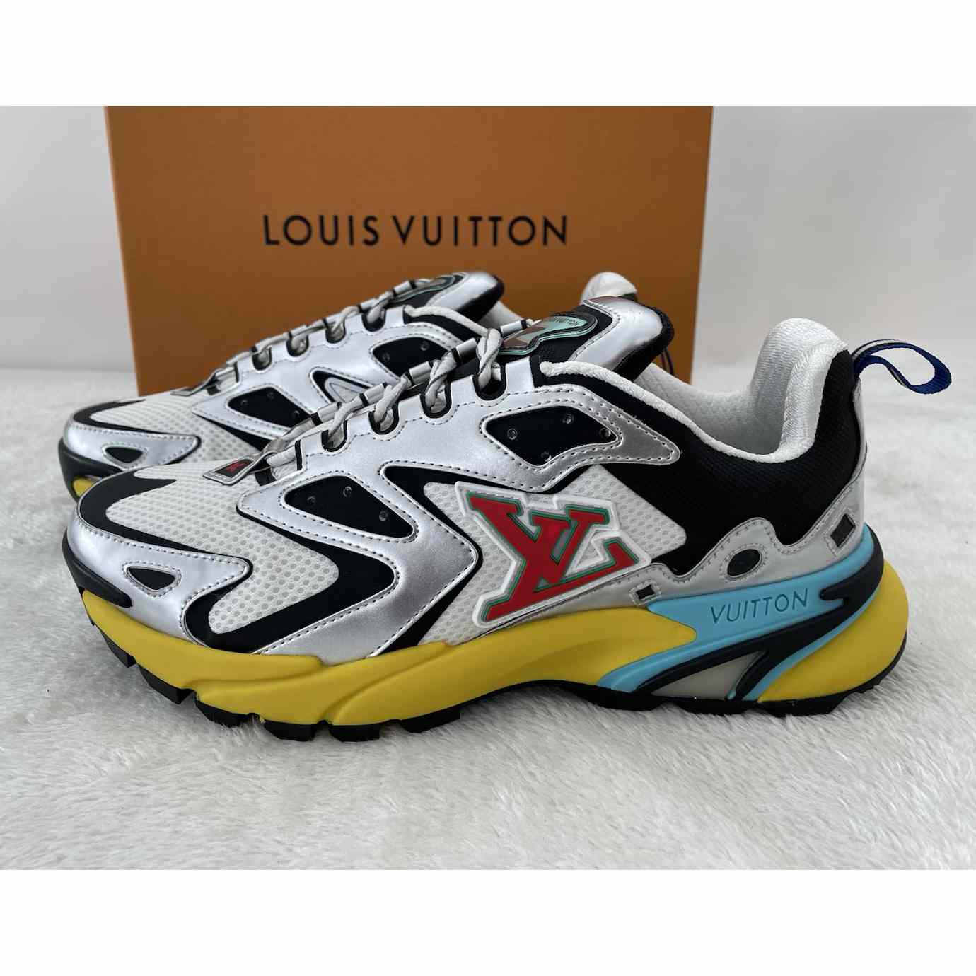 Louis Vuitton Runner Tatic Sneaker(Upon UK Size) - DopestKickz
