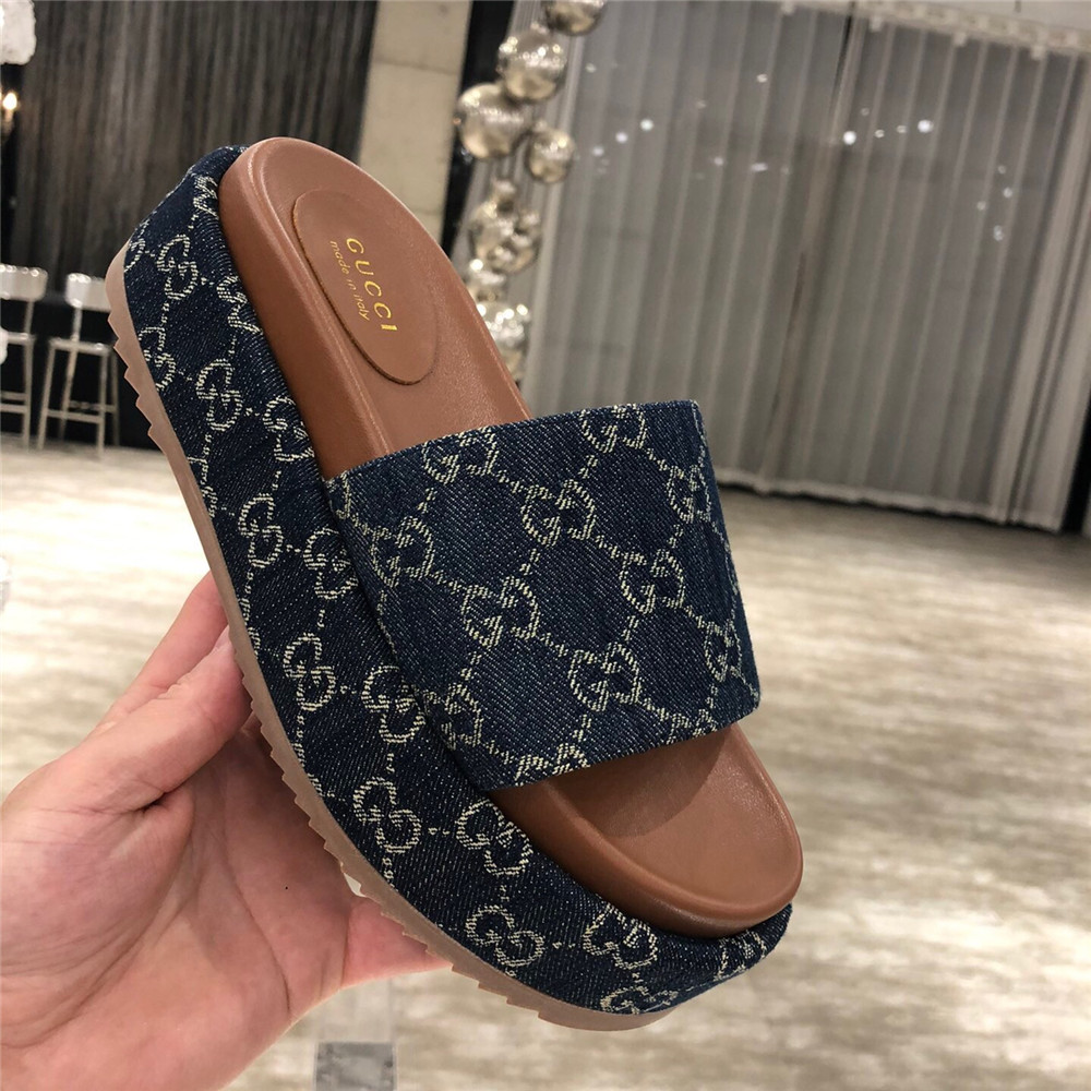 Gucci Women's Platform Slide Sandal(Blue and Ivory) - DopestKickz