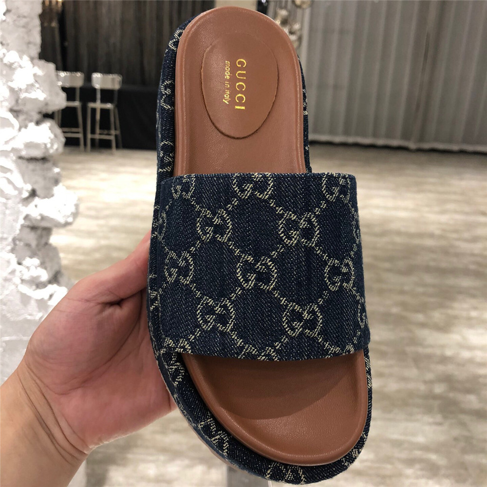 Gucci Women's Platform Slide Sandal(Blue and Ivory) - DopestKickz