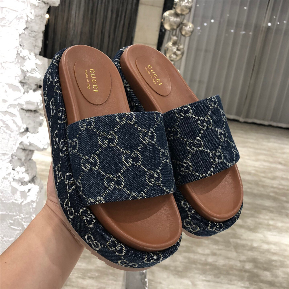 Gucci Women's Platform Slide Sandal(Blue and Ivory) - DopestKickz
