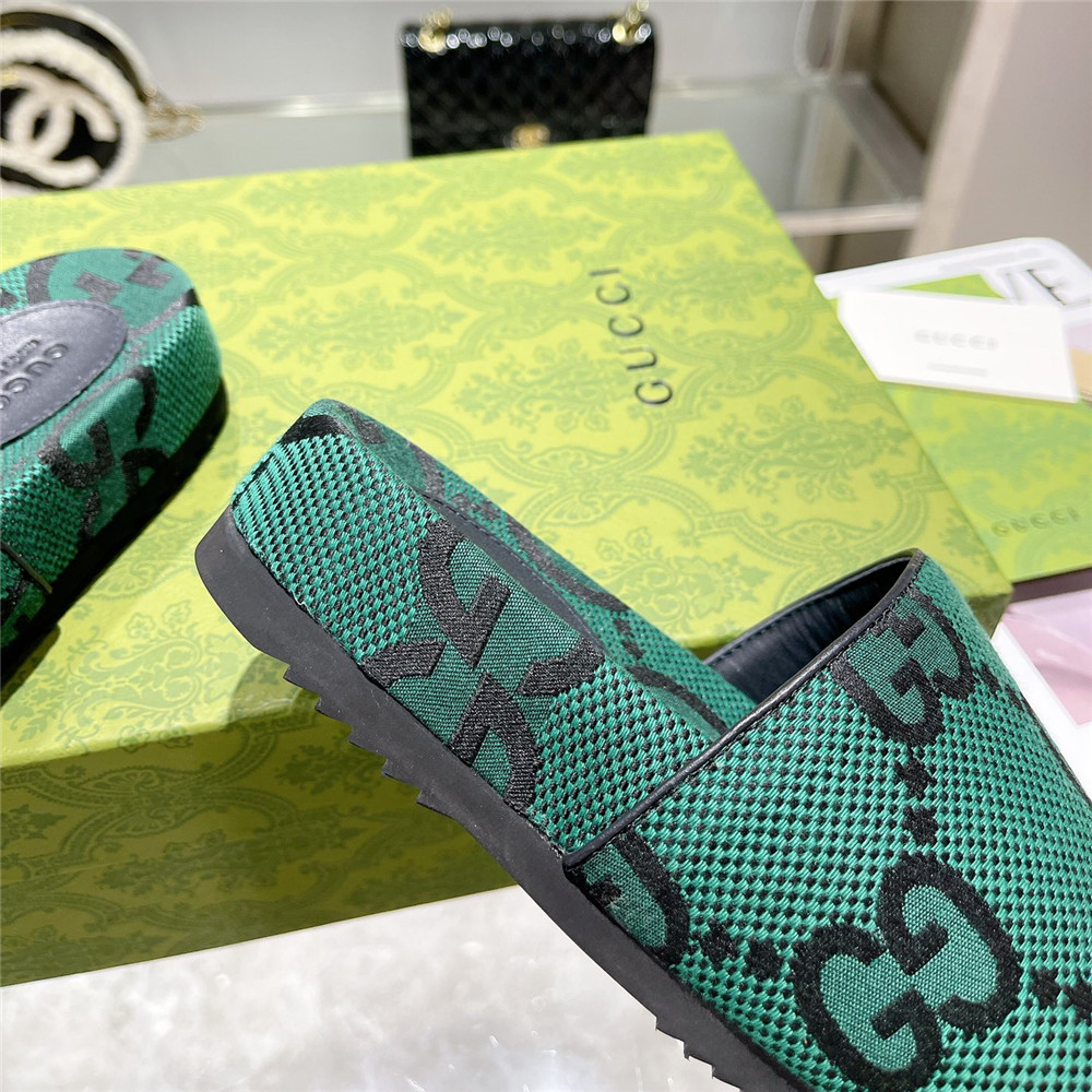 Gucci  Green GG Logo Slides - DopestKickz