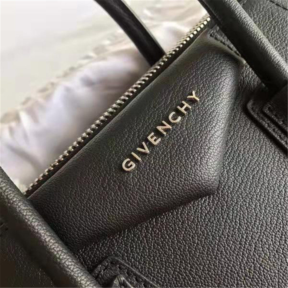 Givenchy Black Handbag(28-34-25CM) - DopestKickz