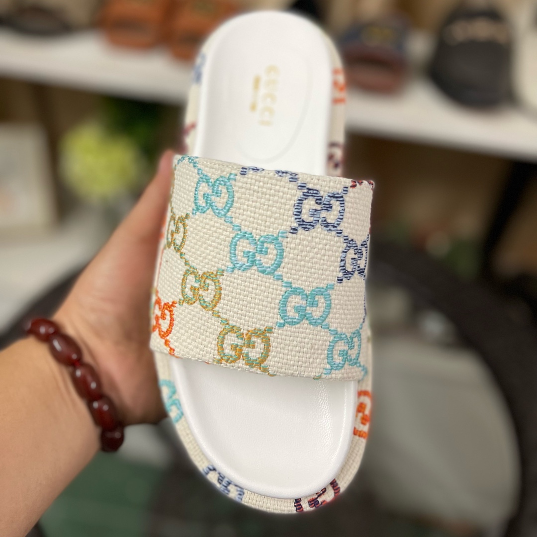 Gucci Women's Platform Slide Sandal - DopestKickz