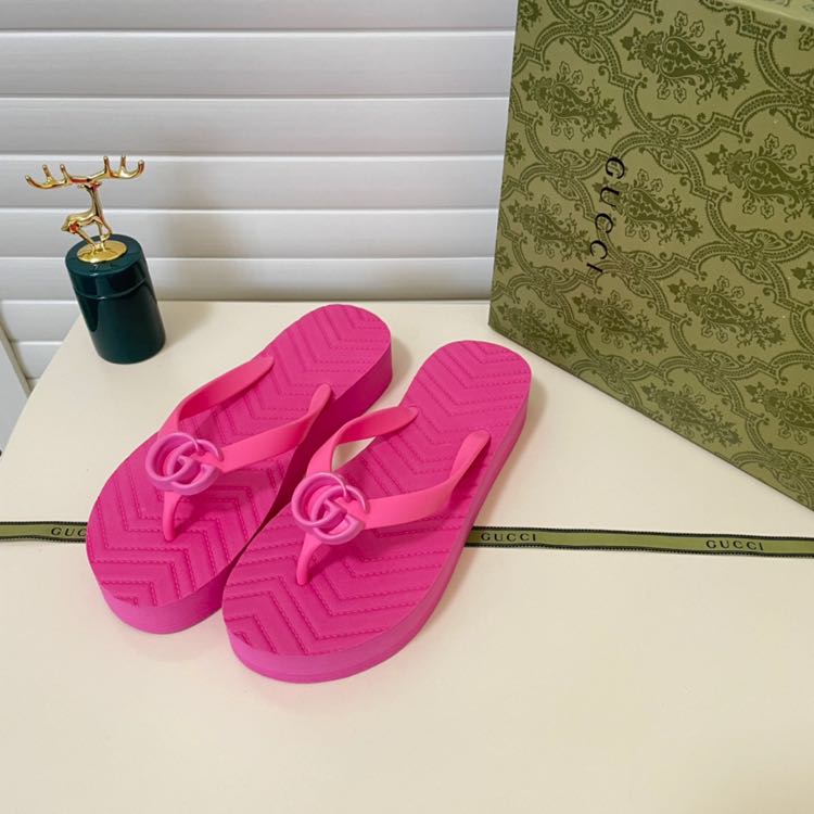 Gucci Thong Sandal With Double G - DopestKickz