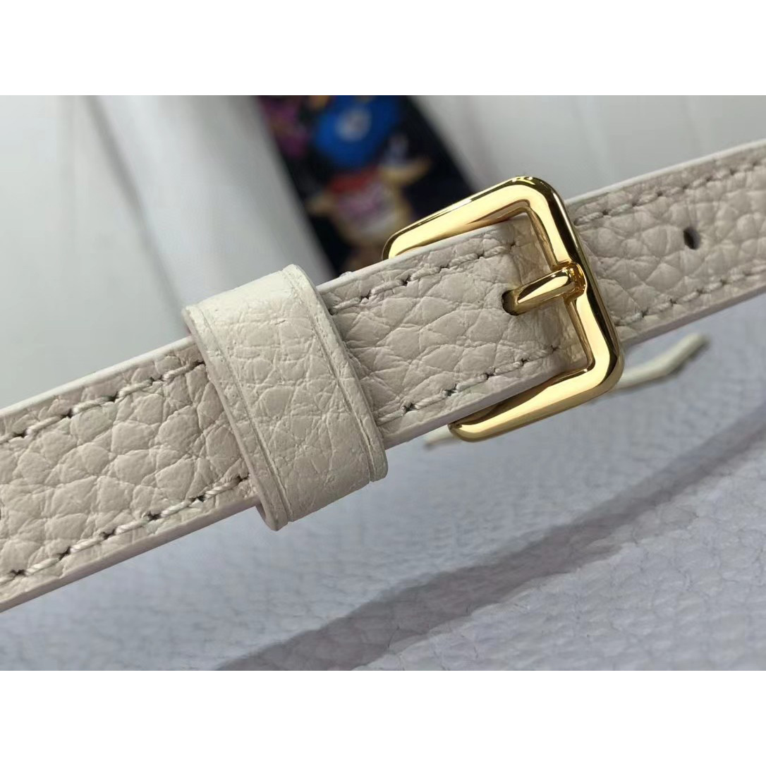 Louis Vuitton Capucines Handbag（27 x 18 x 9cm） - DopestKickz