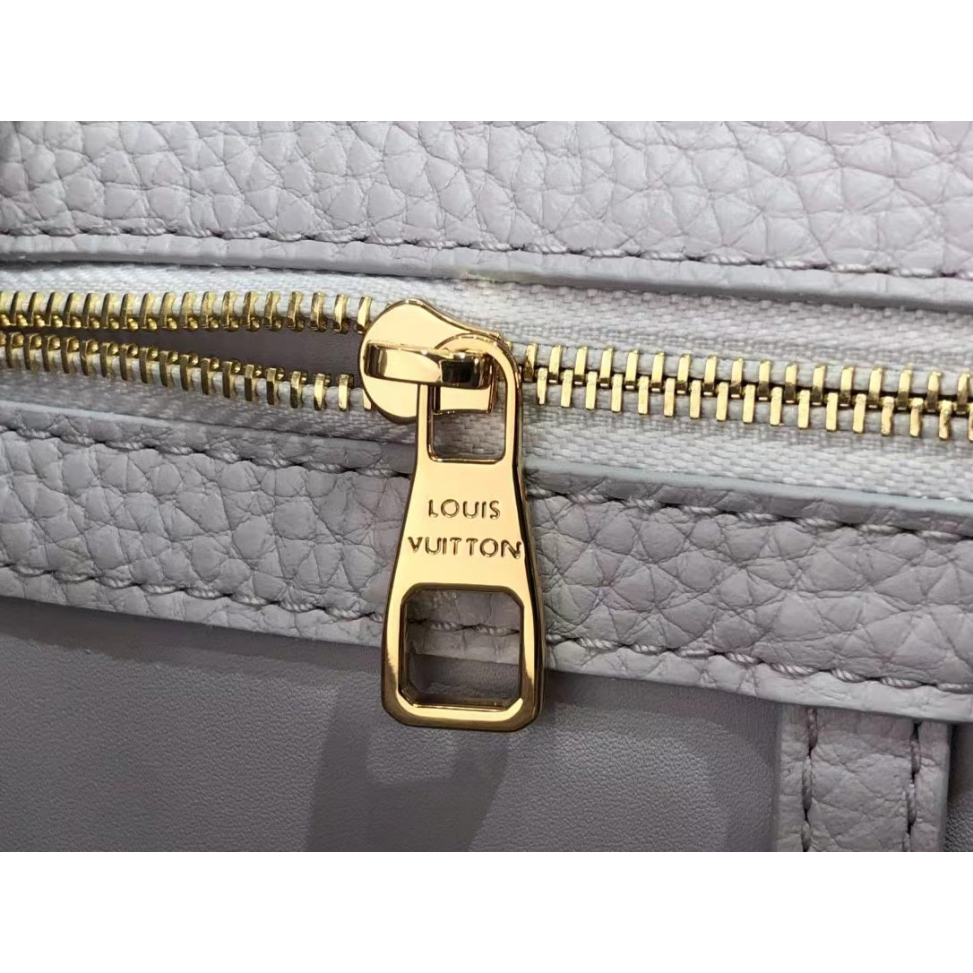 Louis Vuitton Capucines Handbag（27 x 18 x 9cm） - DopestKickz