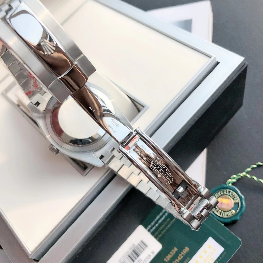 Rolex Watch  41mm - DopestKickz