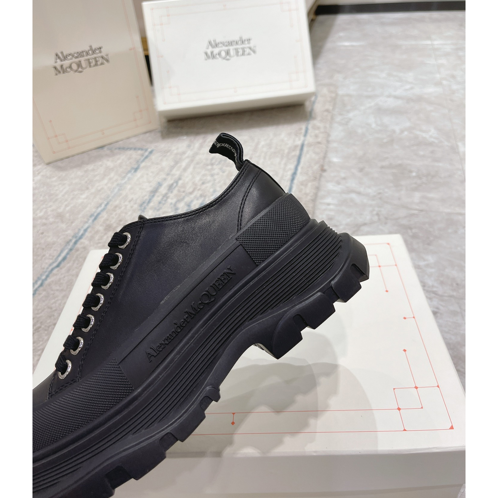Alexander Mqueen Tread Slick Platform Low Sneakers - DopestKickz