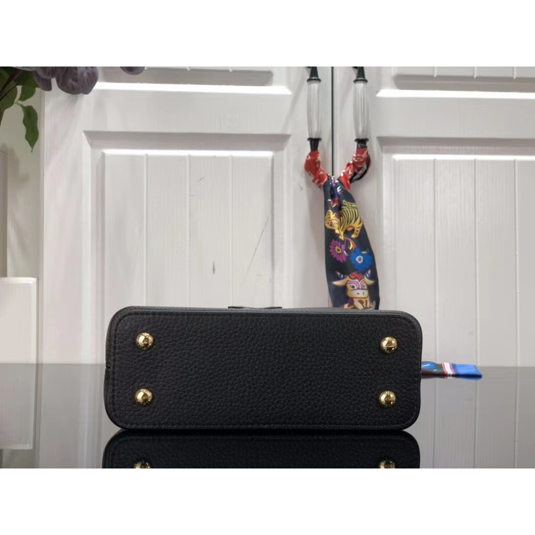 Louis Vuitton Capucines Mini Handbag In Black(21 x 14 x 8 cm) - DopestKickz