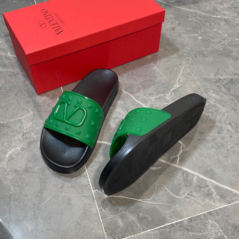 Valenti Garavani Summer V Logo Singature Sandal In Green - DopestKickz