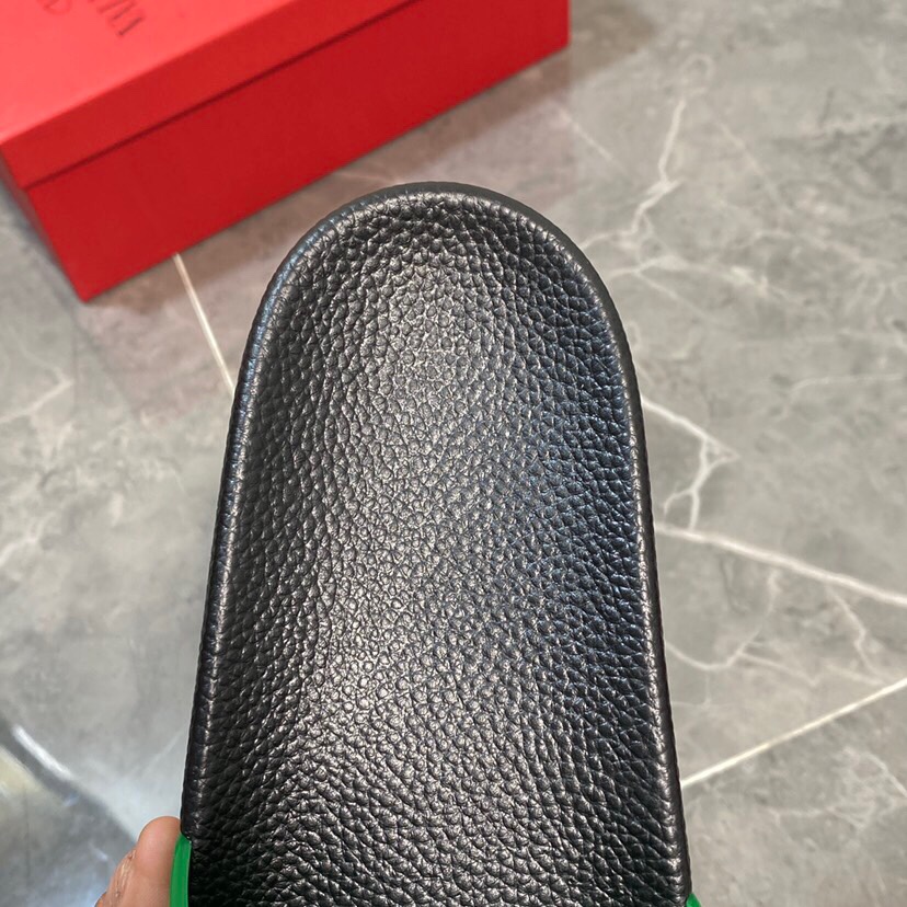 Valenti Garavani Summer V Logo Singature Sandal In Green - DopestKickz