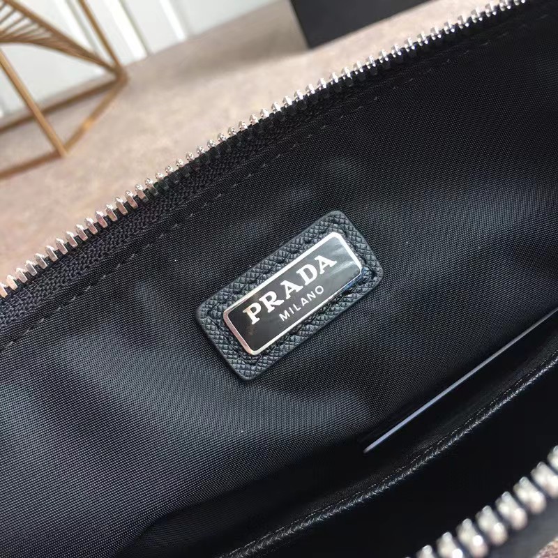 Prada Flat Pouch Black   28-18-1CM - DopestKickz