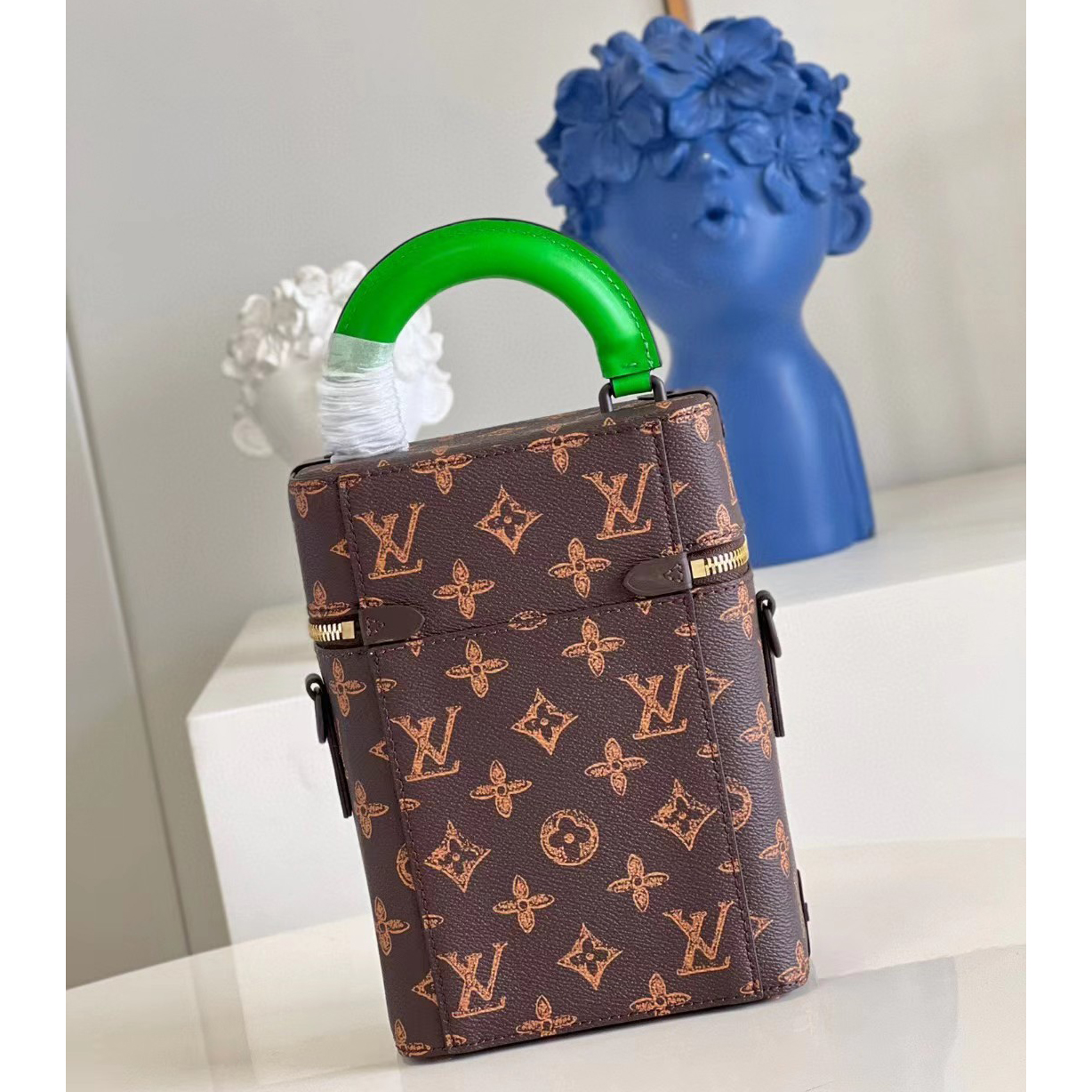 Louis Vuitton Vertical Box Trunk Handbag(15.5-22-7.5 CM) - DopestKickz