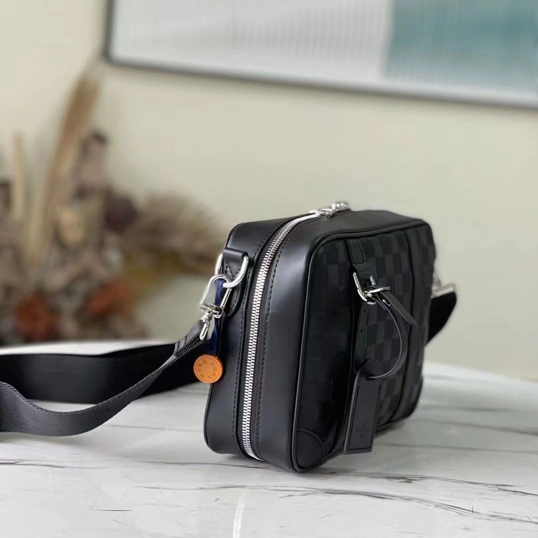 Louis Vuitton Pochette Steamer Handbag(27-18-7 CM) - DopestKickz