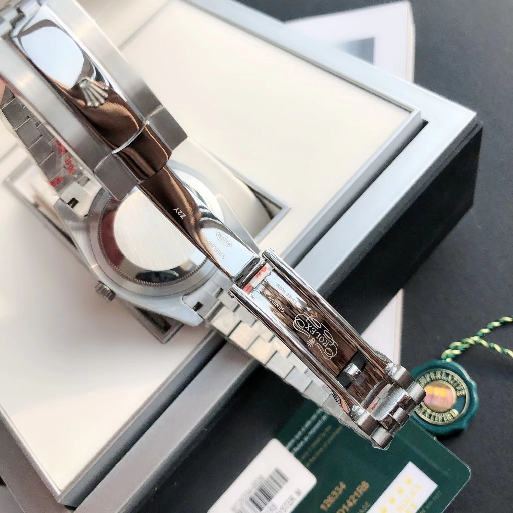 Rolex Watch  41mm - DopestKickz