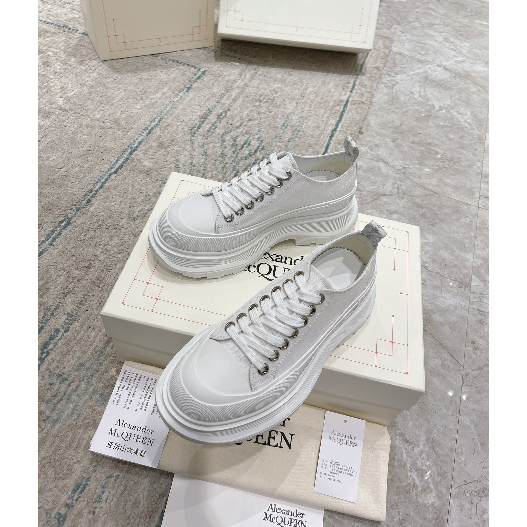 Alexander Mqueen Tread Slick Platform Low Sneakers - DopestKickz