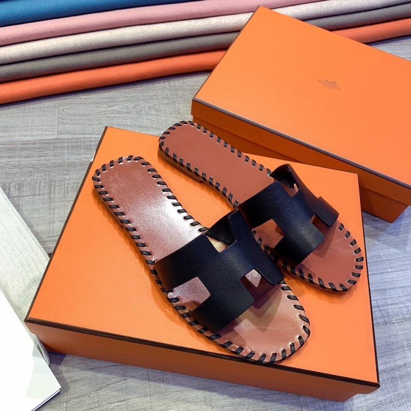 Hermes Leather Oran Sandals - DopestKickz