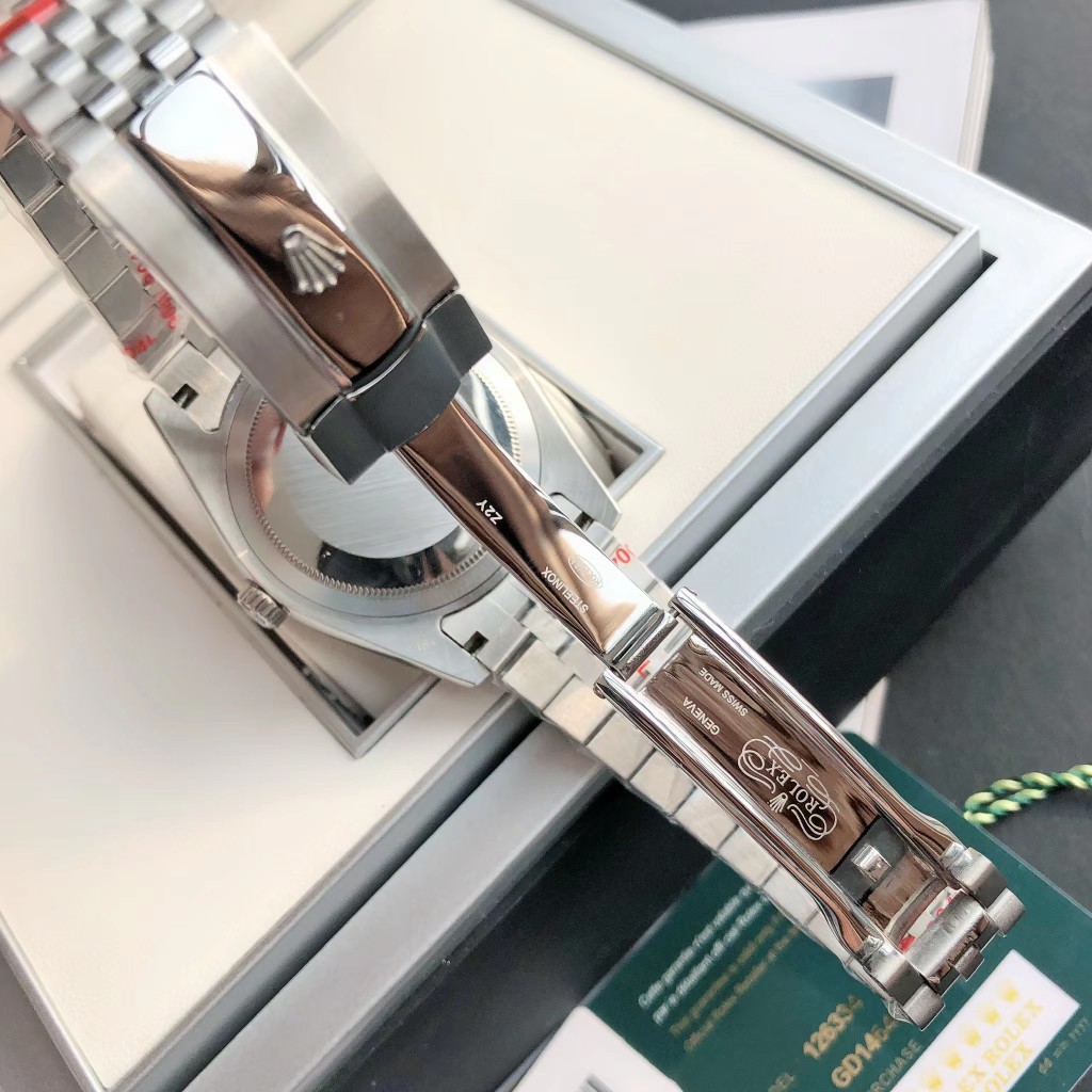 Rolex Watch  41mm - DopestKickz