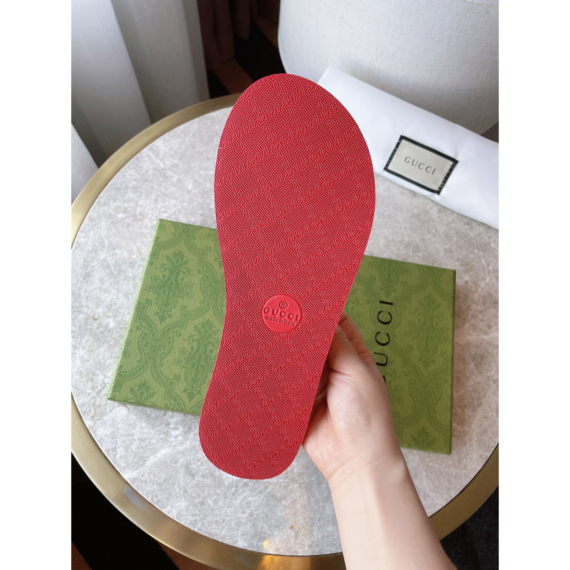 Gucci Thong Sandal With Double G - DopestKickz