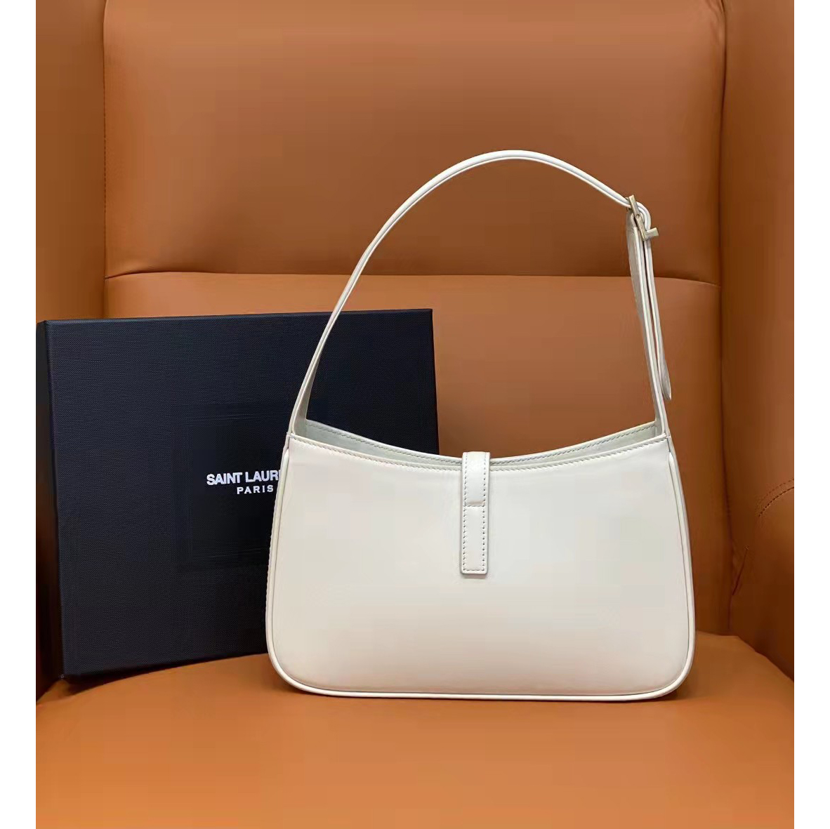 Saint Laurent Women Shoulder Bag(23-16-6.5cm) - DopestKickz