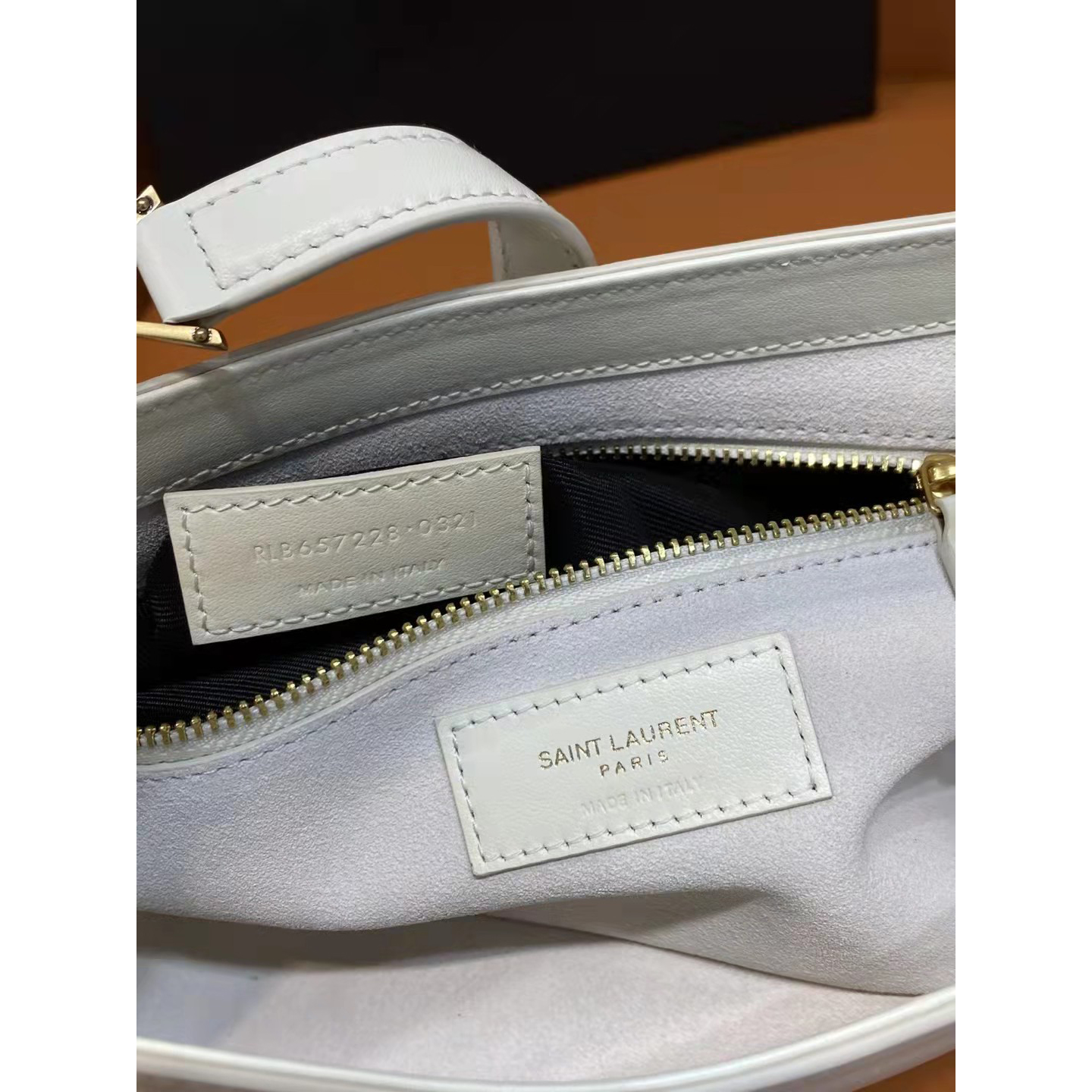 Saint Laurent Women Shoulder Bag(23-16-6.5cm) - DopestKickz