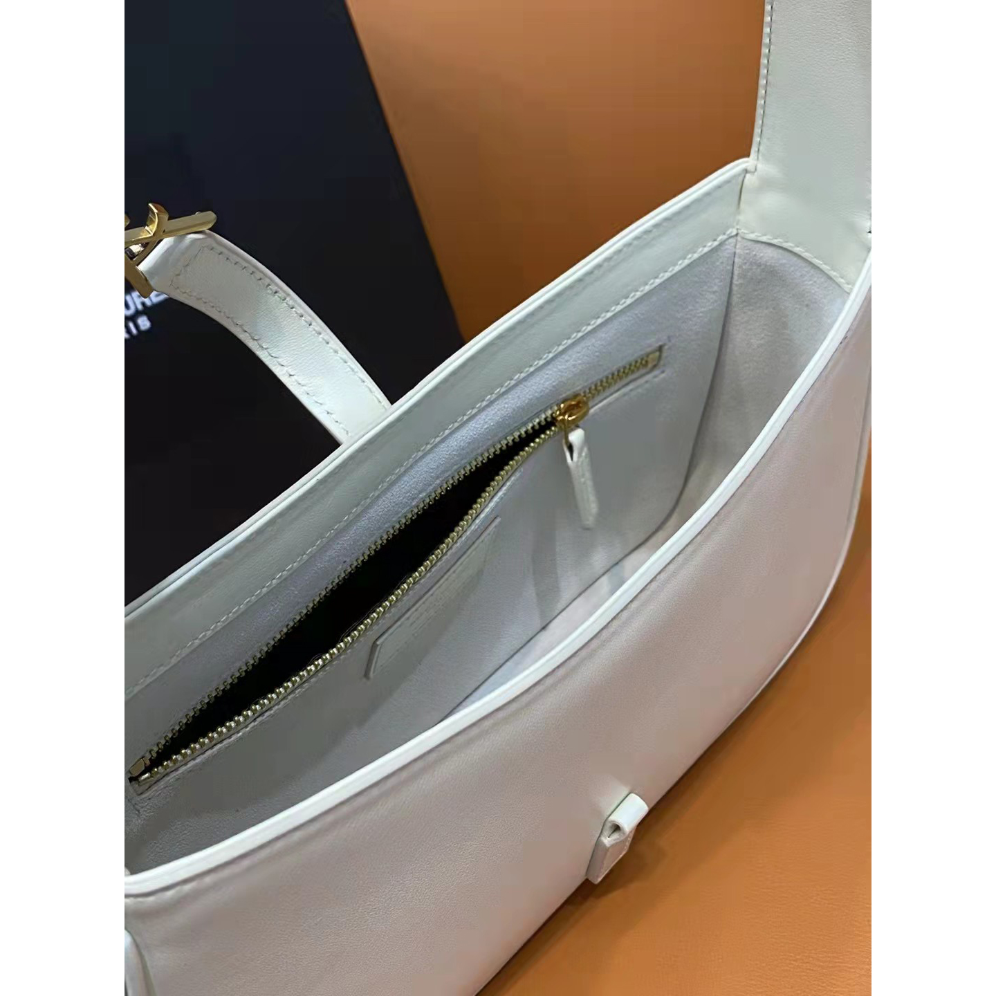 Saint Laurent Women Shoulder Bag(23-16-6.5cm) - DopestKickz