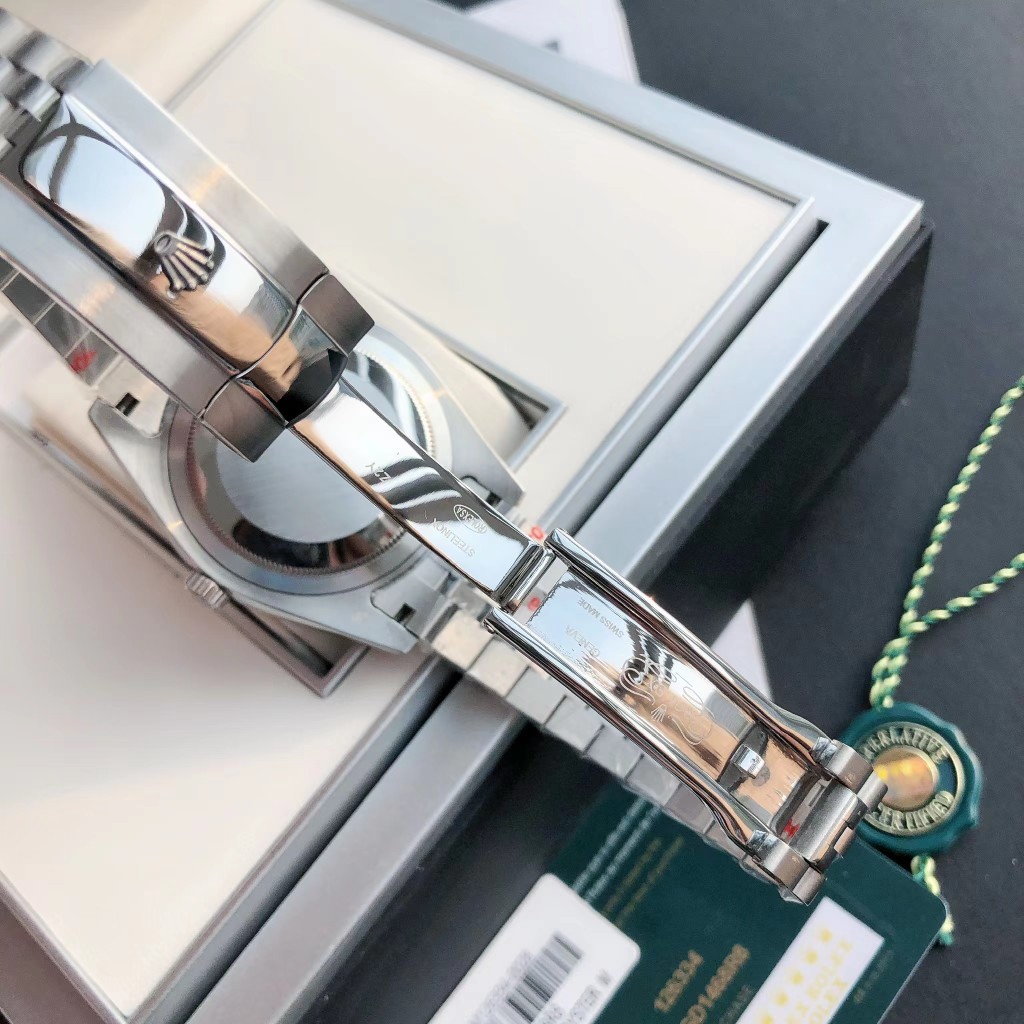 Rolex Watch  41mm - DopestKickz