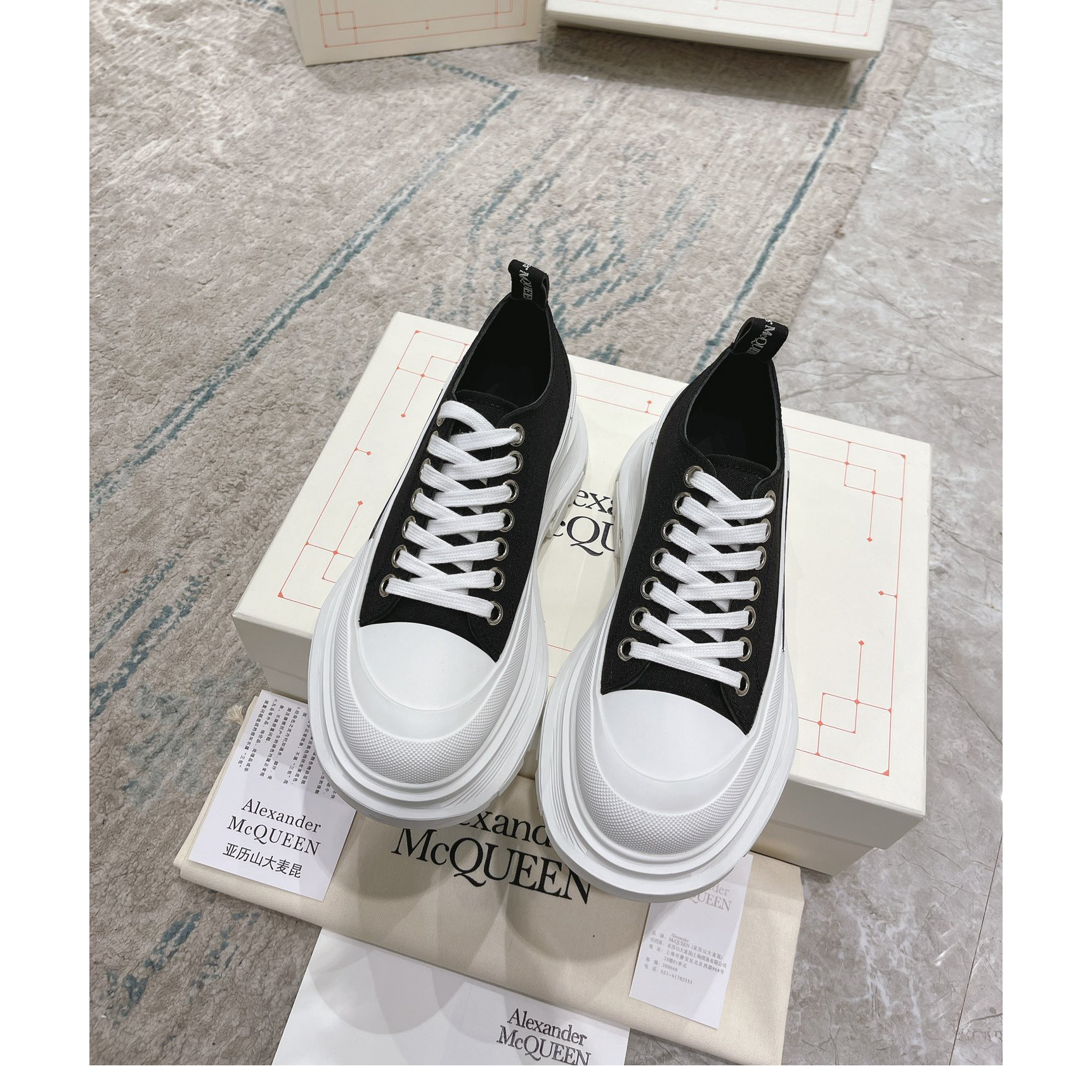 Alexander Mqueen Tread Slick Platform Low Sneakers - DopestKickz