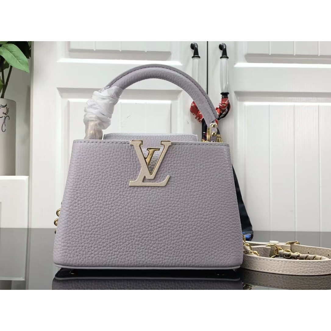 Louis Vuitton Capucines Mini Handbag (21 x 14 x 8 cm) - DopestKickz