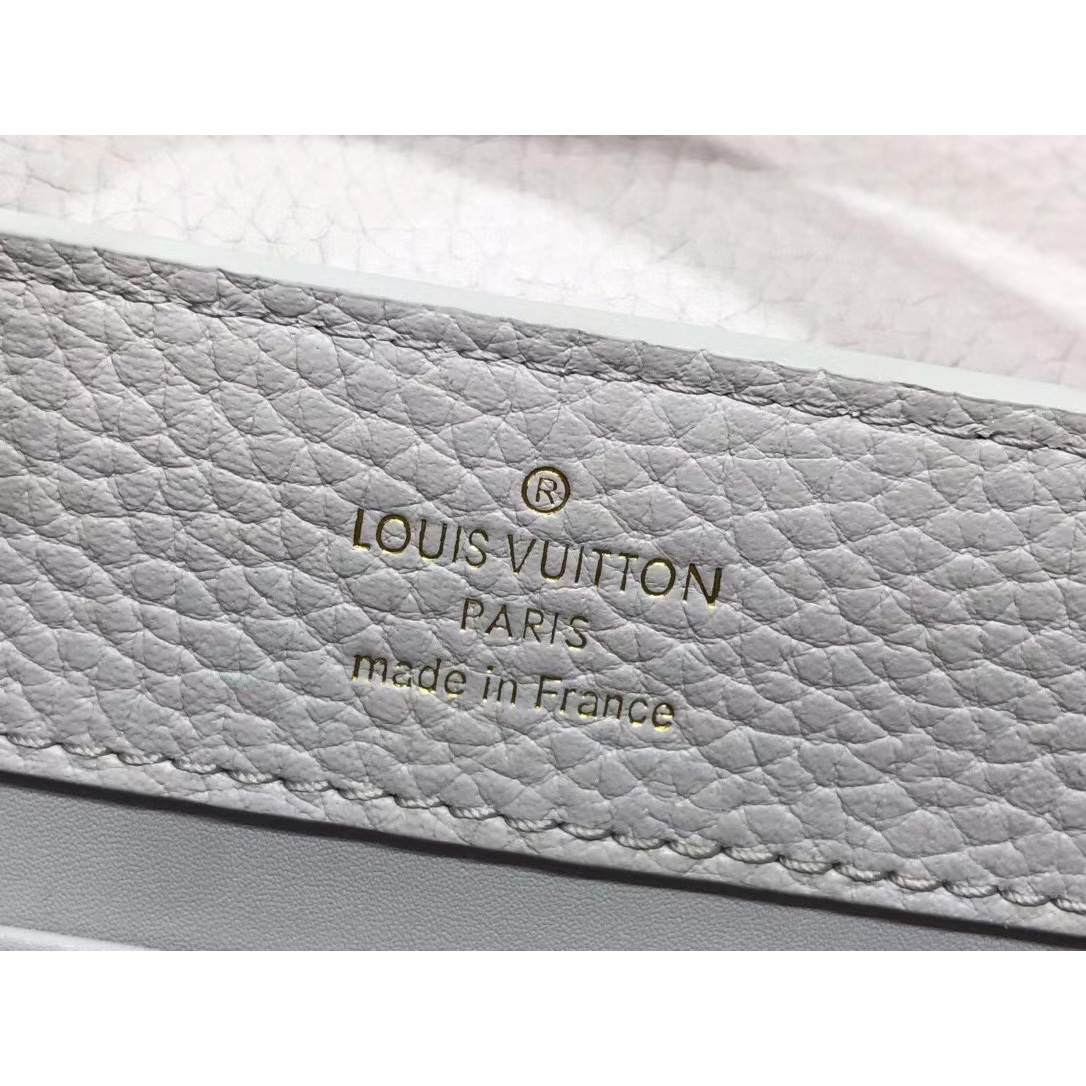 Louis Vuitton Capucines Mini Handbag (21 x 14 x 8 cm) - DopestKickz